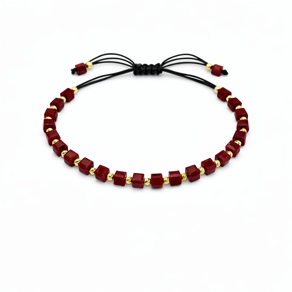 Brățară din argint 925 „ruby cubes & gold beads”, COD B169, sistem de închidere reglabil prin glisare (șnur textil)