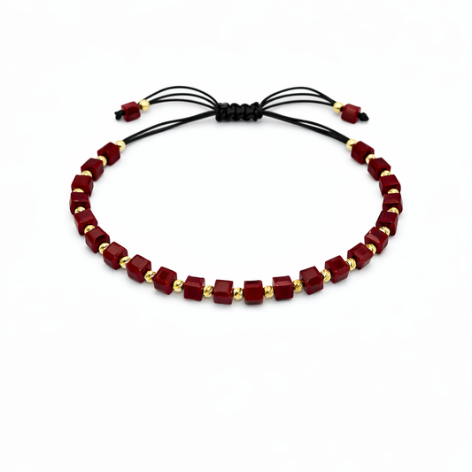 Brățară din argint 925 „ruby cubes & gold beads”, COD B169, sistem de închidere reglabil prin glisare (șnur textil)