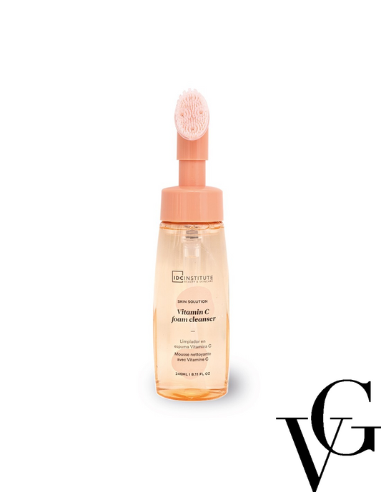 Spumă de curățare facială cu Perie Exfoliantă Vitamin C, 240 ml, IDC Institute