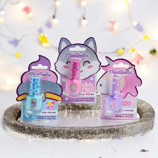 Lac de unghii pentru fetiție World, 4 ml, Martinelia